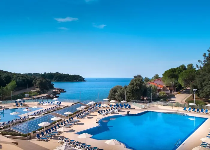 Maistra Porto Sole Pitches 4* 브르사르