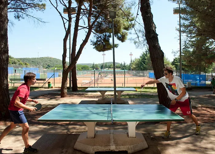 Maistra Porto Sole Pitches 캠프장 브르사르